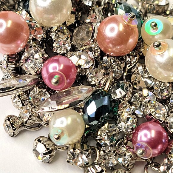 Crystal Rhinestones and Colourful Pearl Bib Collar Statement Choker Necklace - Picture 14 of 16